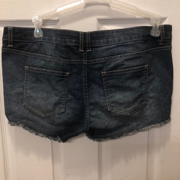 JRs size 15 shorts - Picture 3 of 4